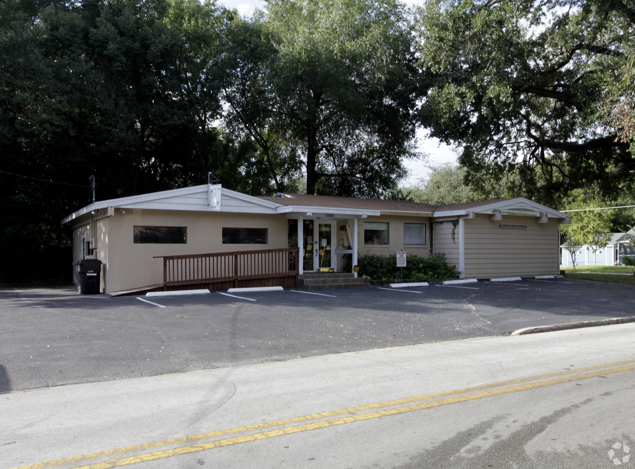 1600 E Amelia St, Orlando, FL for lease Primary Photo- Image 1 of 43