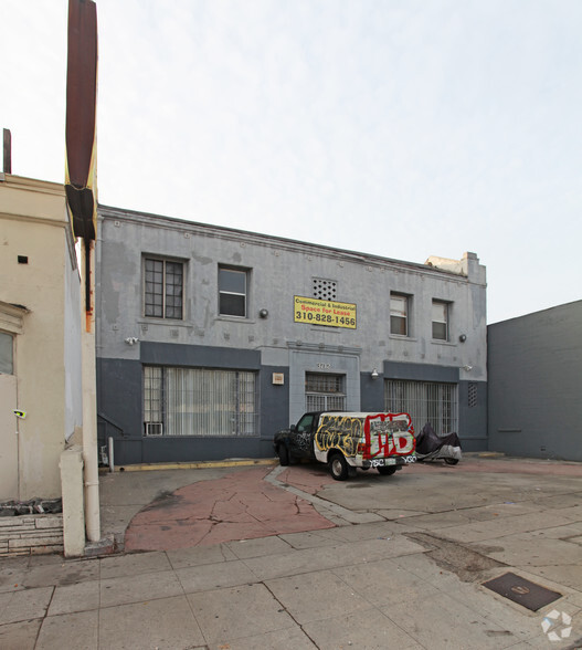 3712 Beverly Blvd, Los Angeles, CA for lease - Primary Photo - Image 1 of 7