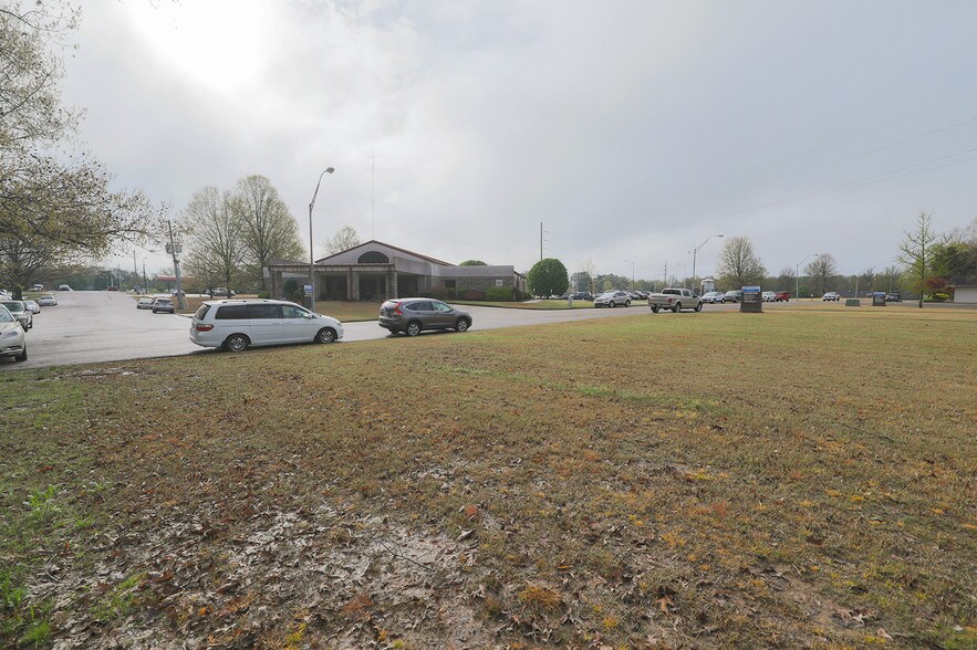 Kennedy Dr, Martin, TN 38237