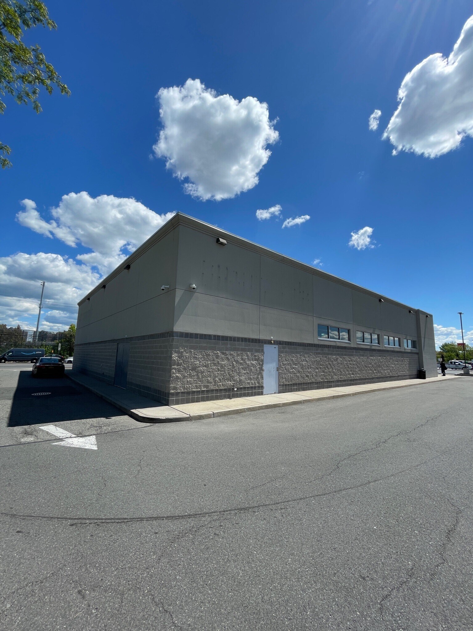 1780 E Gun Hill Rd, Bronx 10469 Former Walgreens Available for