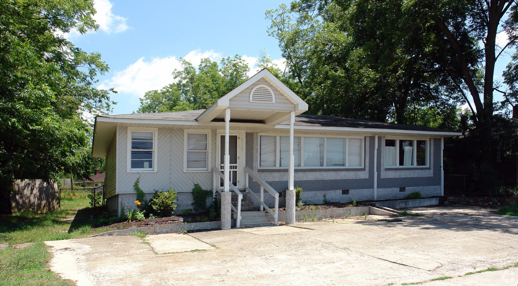 6309 Augusta Rd, Greenville, SC for sale Primary Photo- Image 1 of 4