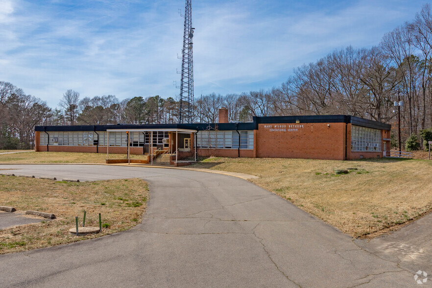 22975 Colton Point Rd, Bushwood, MD for sale - Primary Photo - Image 1 of 1