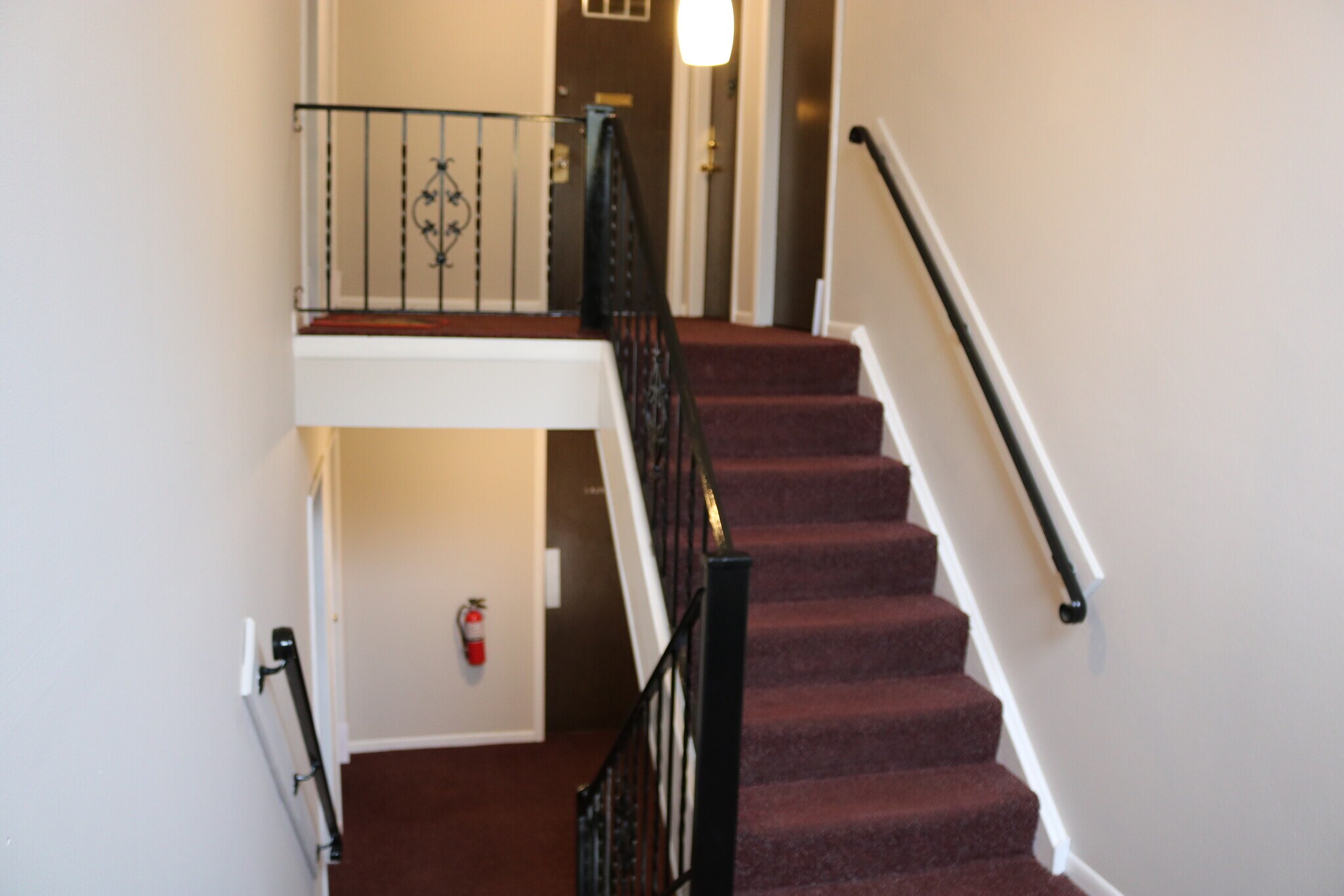 37 Nippersink Blvd, Fox Lake, IL 60020 Multifamily for Sale