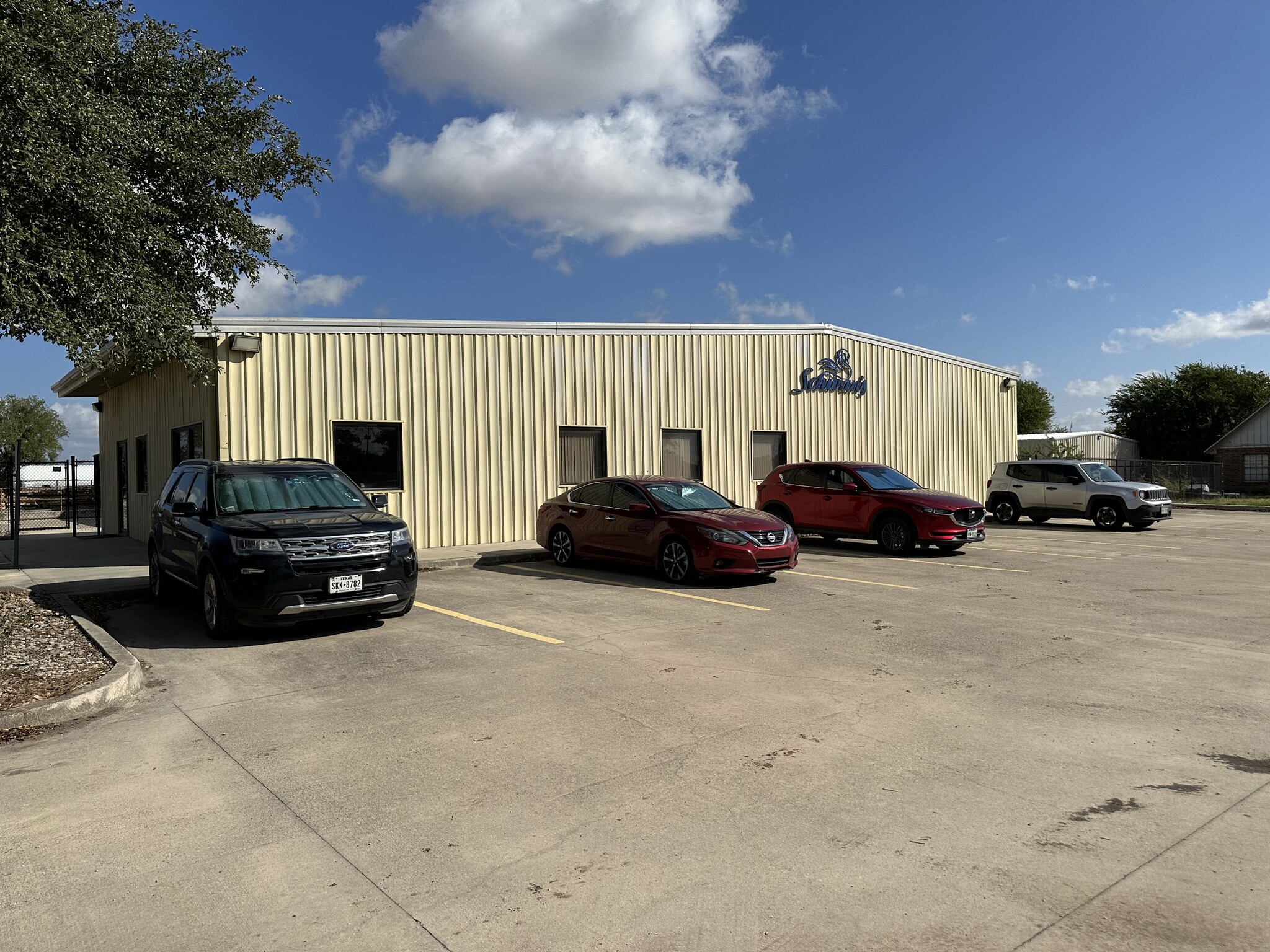 14365 Interstate 10 E, Schertz, TX for lease Primary Photo- Image 1 of 4