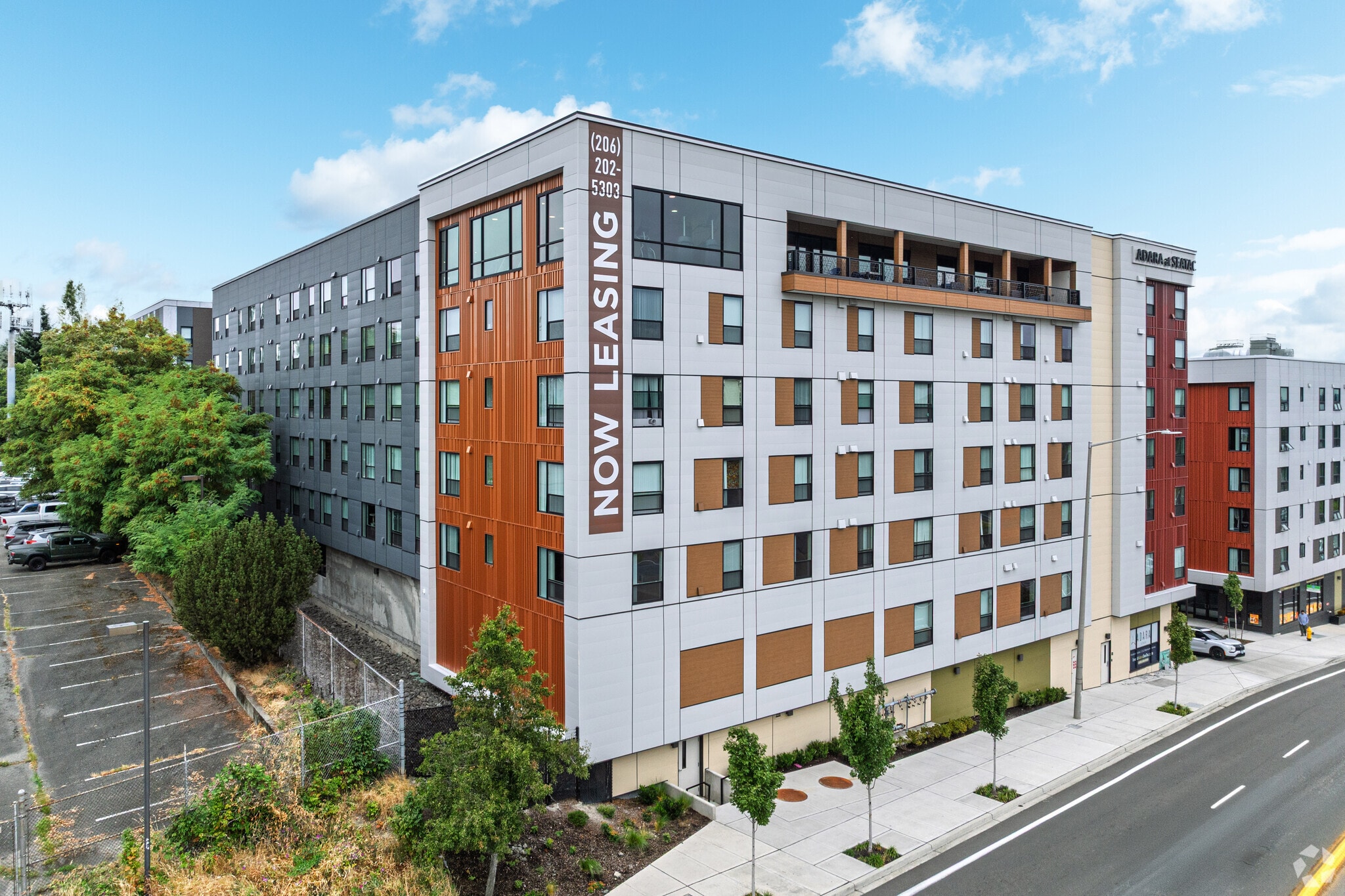 15311 33rd Ave S, Seatac, WA for lease Primary Photo- Image 1 of 40