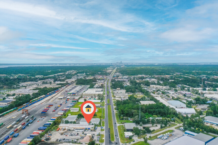 6380 Phillips Hwy, Jacksonville, FL for lease - Building Photo - Image 1 of 30