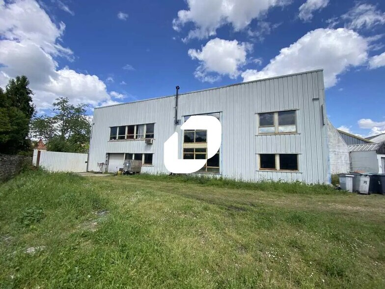 Flex in Beautiran for sale - Building Photo - Image 1 of 8