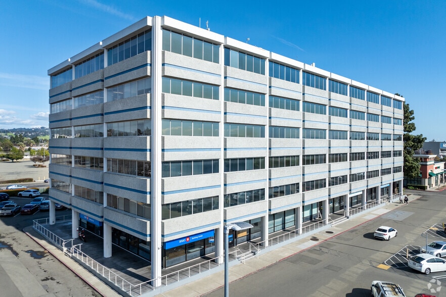 24301 Southland Dr, Hayward, CA for lease - Building Photo - Image 1 of 7