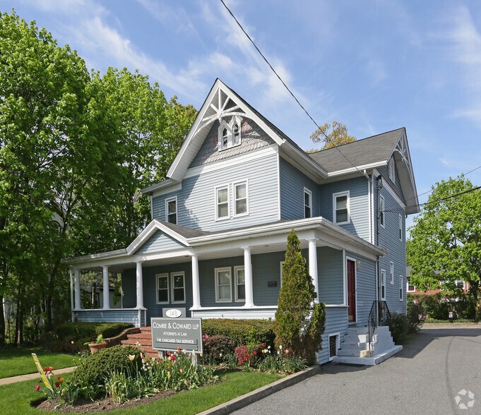 148 S Long Beach Ave, Freeport, NY for sale - Primary Photo - Image 1 of 1