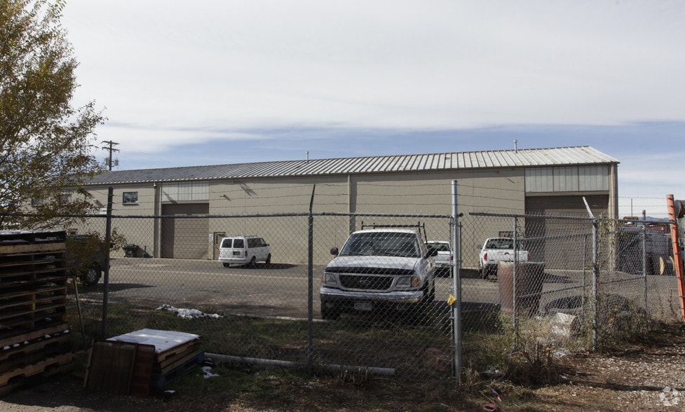 1125 Depew Ct, Lakewood, CO for lease - Building Photo - Image 3 of 26