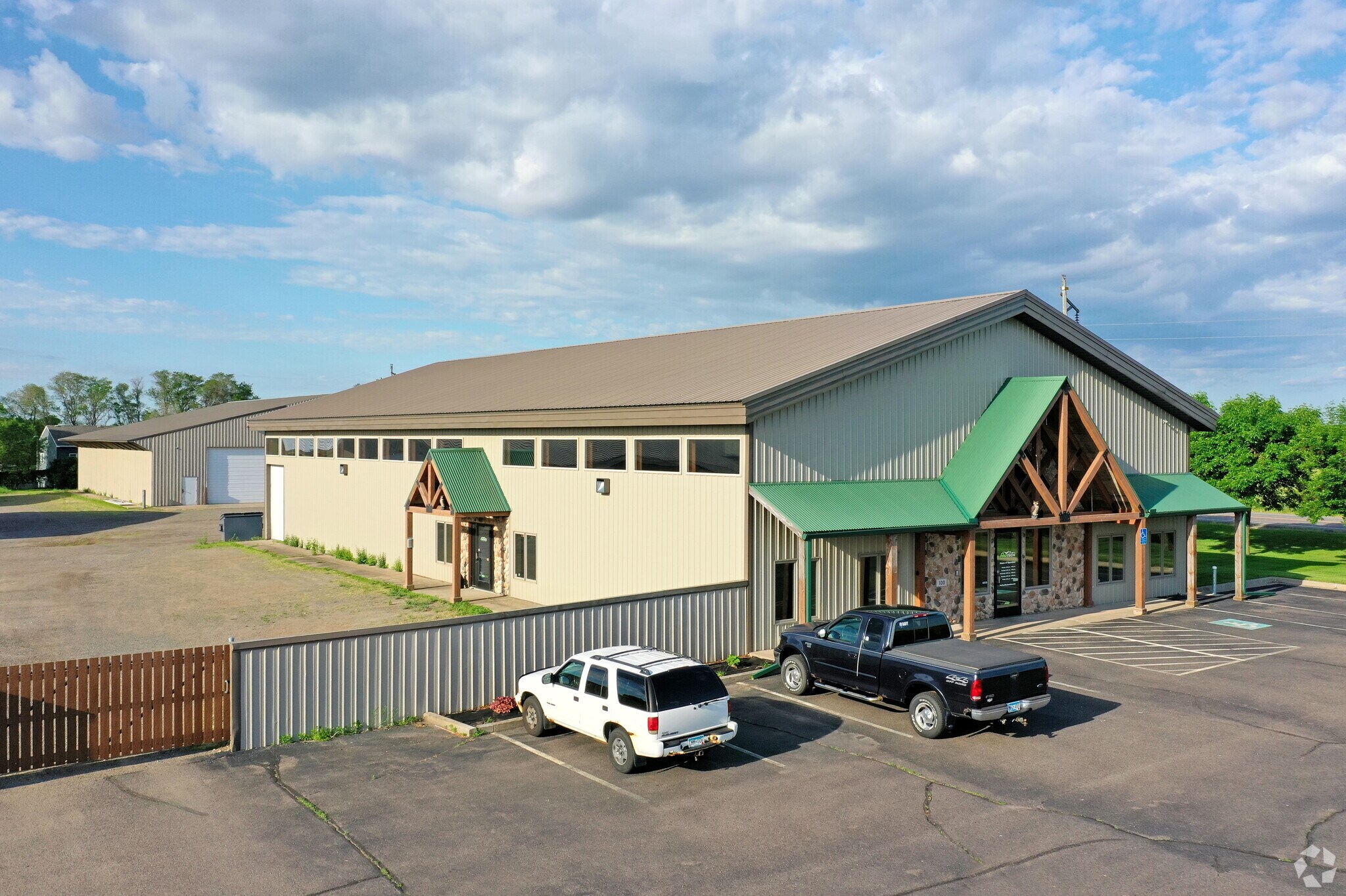 100 Chelsea Rd, Monticello, MN for sale Primary Photo- Image 1 of 1