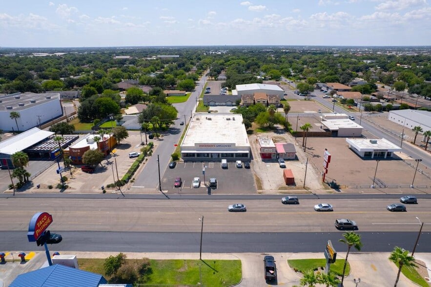 3101 N 10th St, McAllen, TX for lease - Building Photo - Image 3 of 26