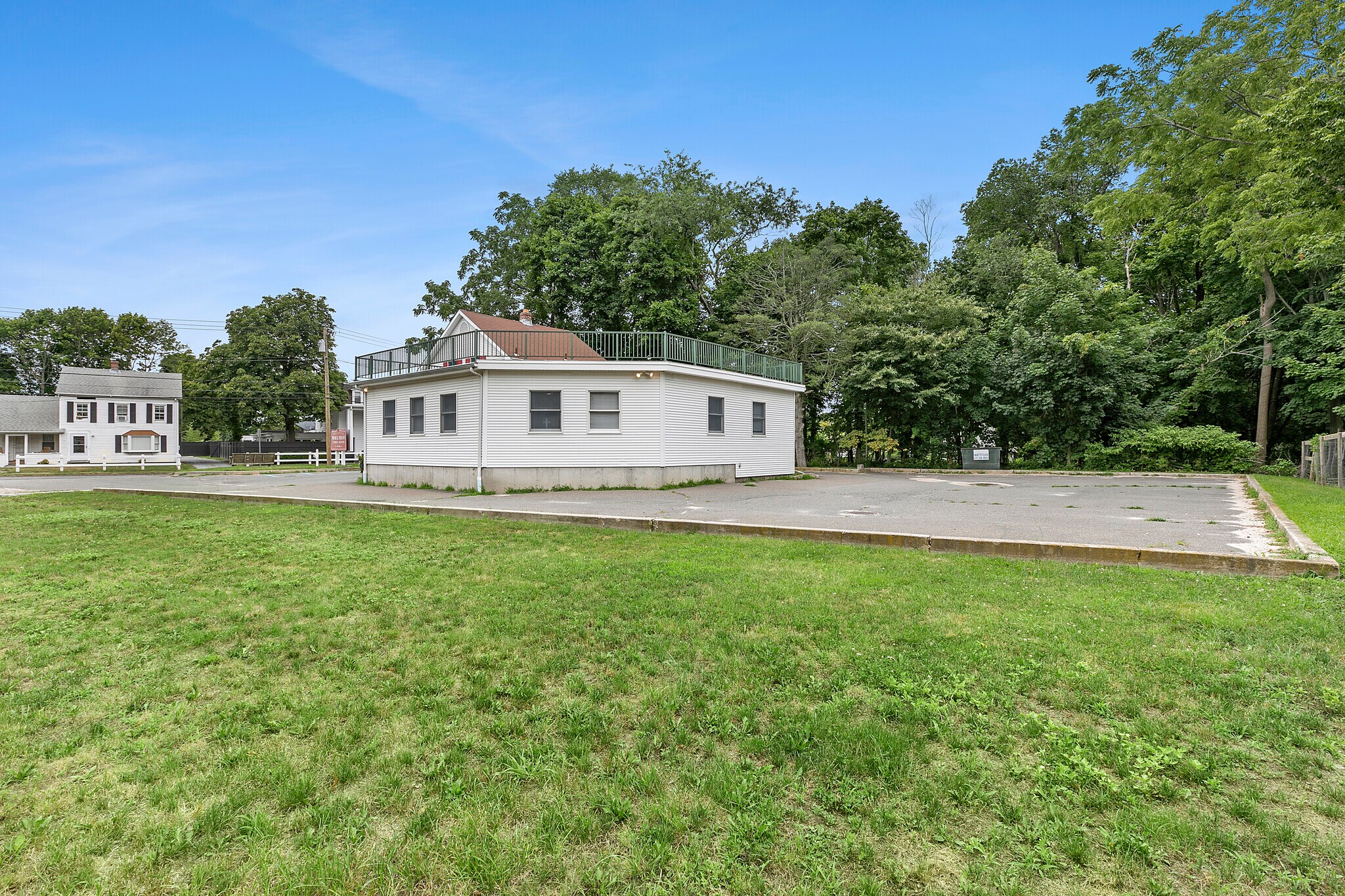 57190 Rt25, Southold, NY 11971 Office for Sale