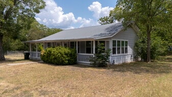 309 Railroad St, Buda TX - Office Space