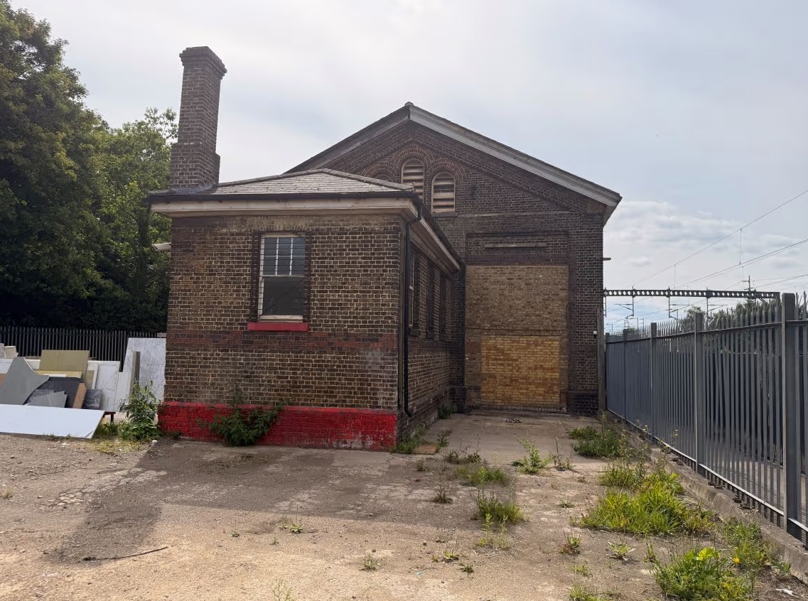 Station Rd, Kings Langley for sale Primary Photo- Image 1 of 1