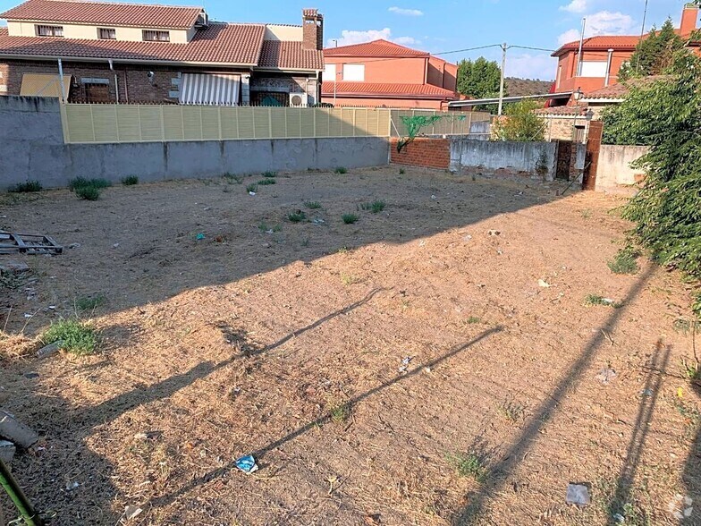 Land in Aldea del Fresno, Madrid for sale - Building Photo - Image 3 of 7
