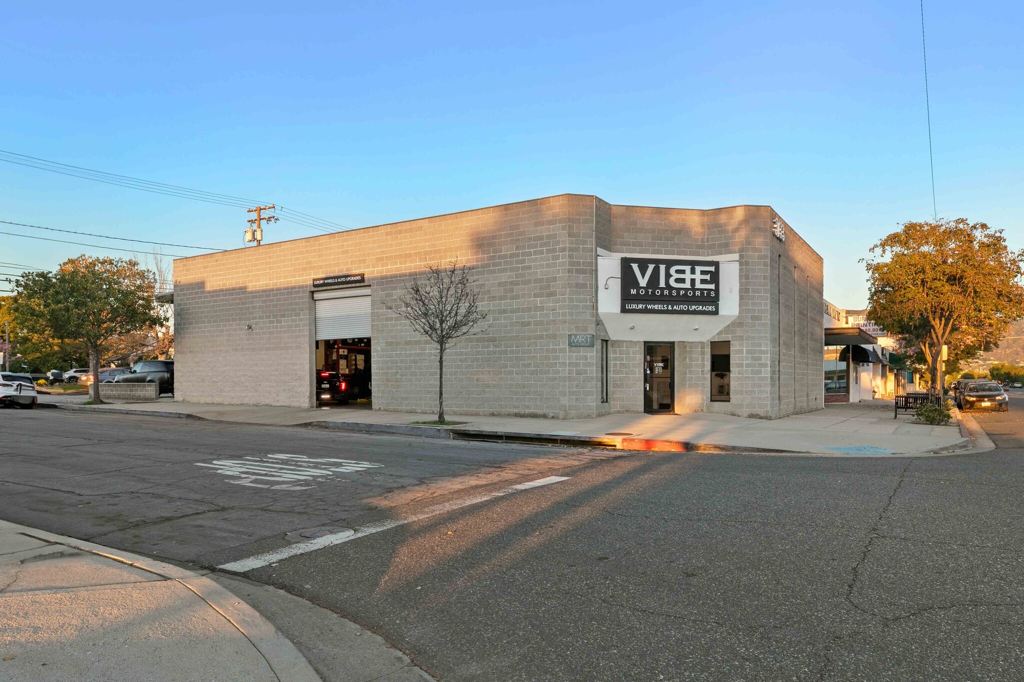 3133 W Burbank Blvd, Burbank, CA for lease Primary Photo- Image 1 of 26