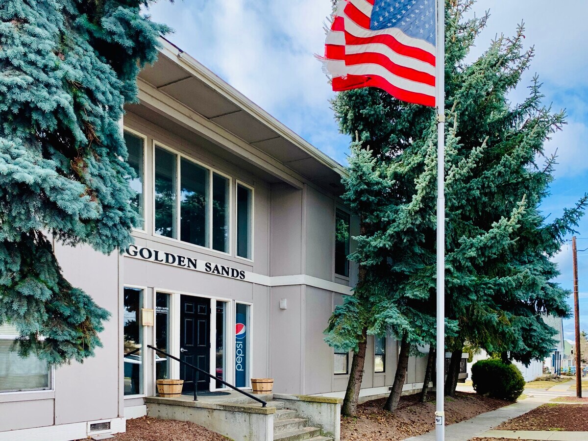 226 W Broadway St, Goldendale, WA 98620