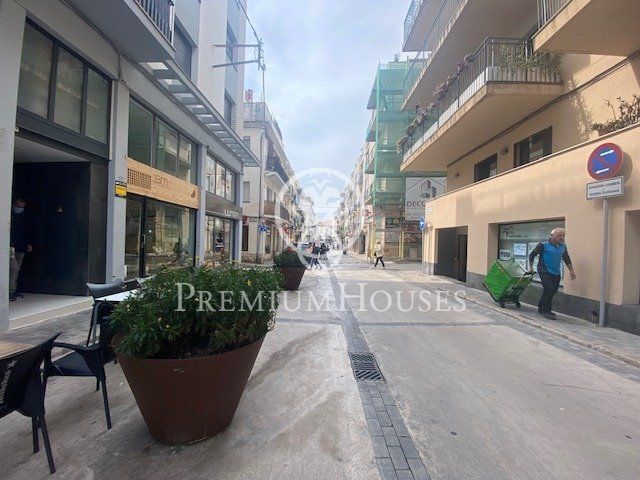 Retail in Sitges, Barcelona for lease Building Photo- Image 1 of 13