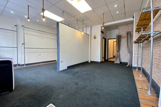 2-2A East St, Havant for lease Interior Photo- Image 2 of 4