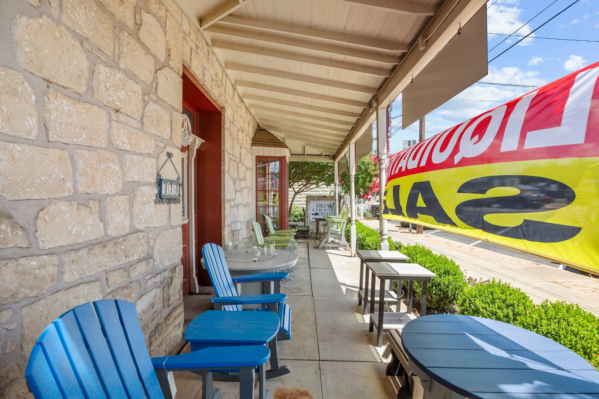 410 W Main St, Fredericksburg, TX for sale Primary Photo- Image 1 of 35