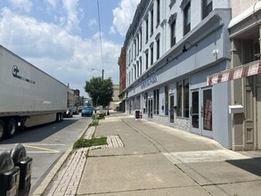 627 Main St, Honesdale, PA for lease Interior Photo- Image 2 of 8