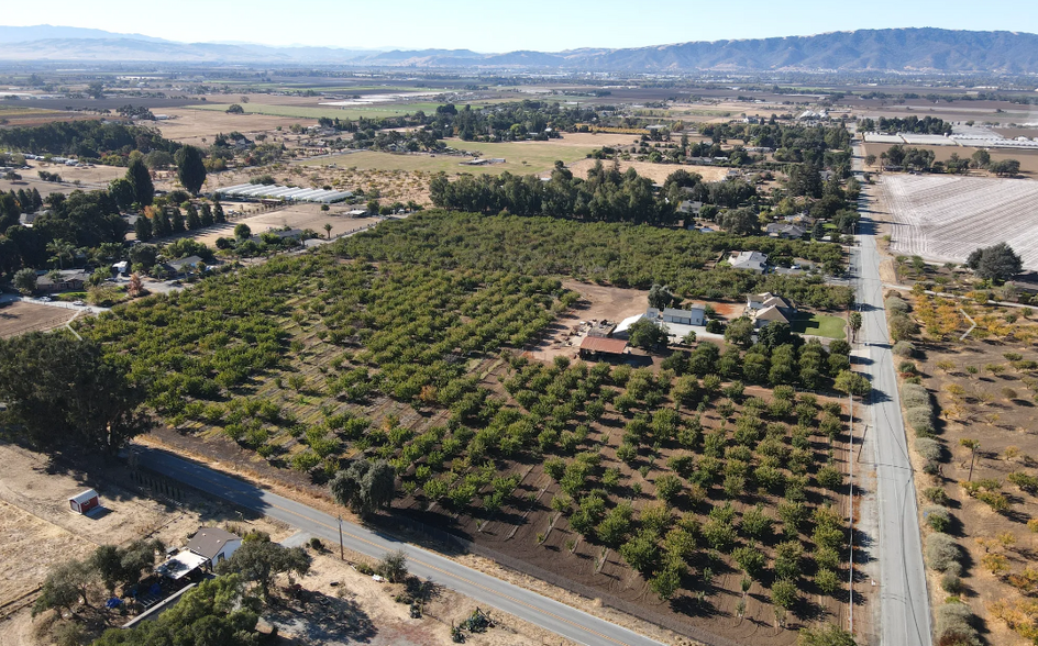 Crews Road & Cullen Lane, Gilroy, CA for sale - Aerial - Image 1 of 2