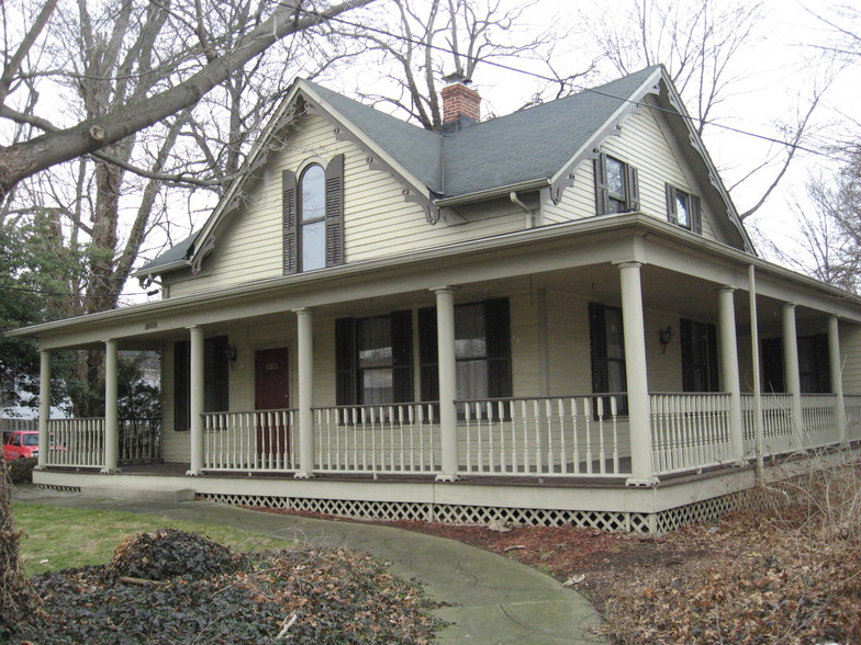 38021 Euclid Ave, Willoughby, OH for sale - Building Photo - Image 1 of 1