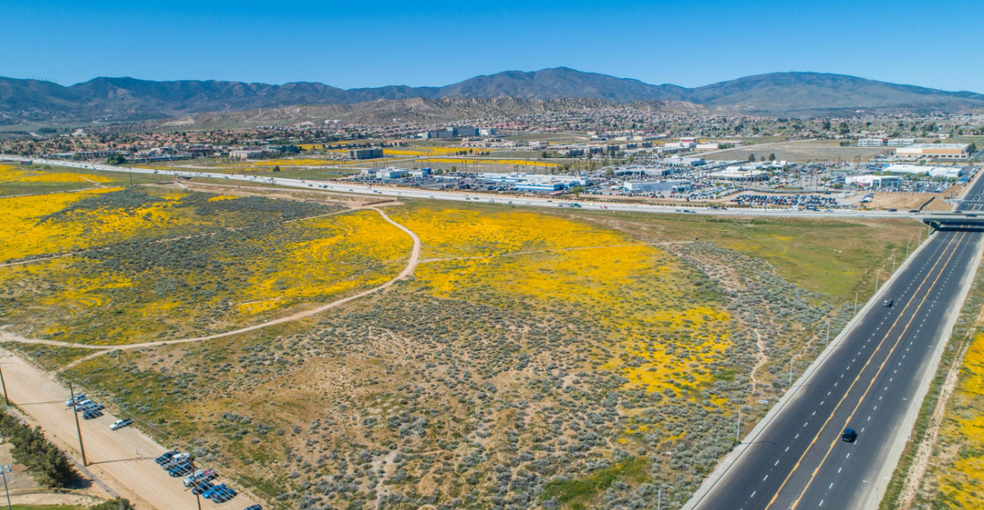 Vac SE Cor Technology Dr, Palmdale, CA for sale - Building Photo - Image 1 of 6