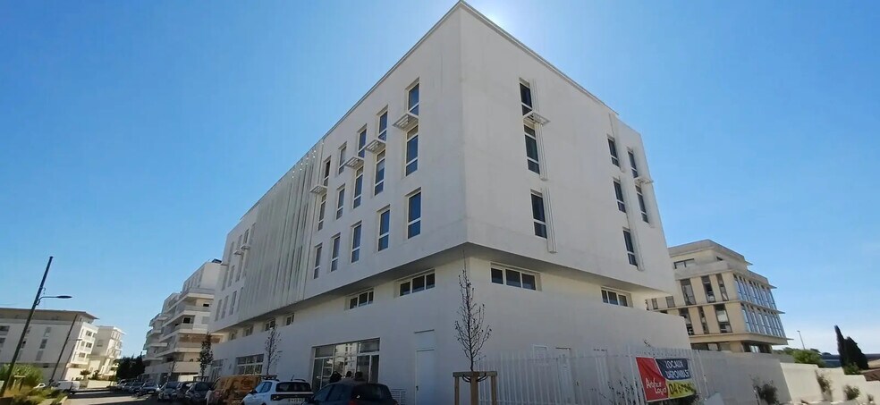 Office in Castelnau-le-Lez for lease - Building Photo - Image 1 of 7