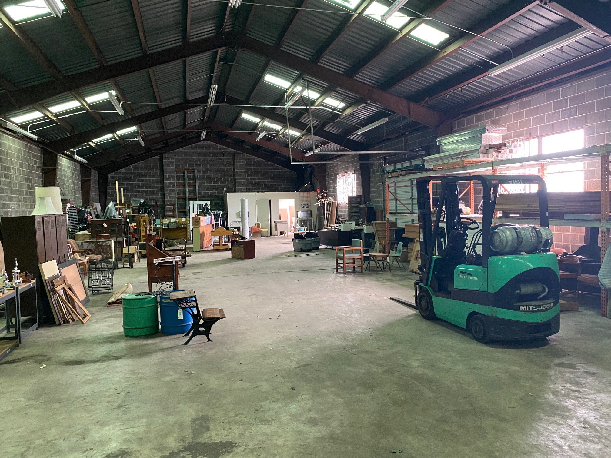 5725 Manchester Ave, Saint Louis, MO for sale Interior Photo- Image 1 of 3