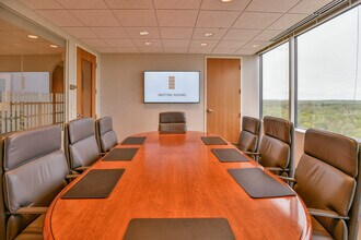 89 Headquarters Plz, Morristown, NJ for lease Interior Photo- Image 2 of 8