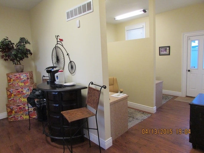 1960 Clarkson St, Denver, CO for sale - Interior Photo - Image 3 of 6