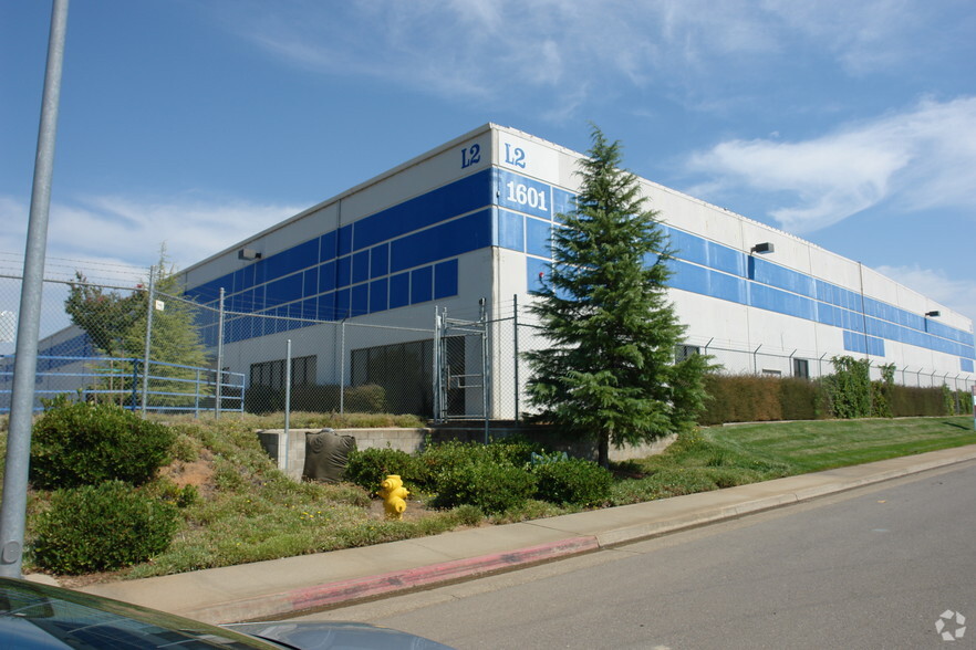 1601 Aviation Blvd, Lincoln, CA for lease - Building Photo - Image 3 of 7