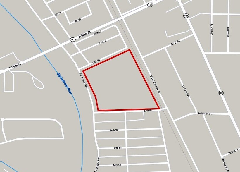 Sunflower Ave, Clarksdale, MS 38614