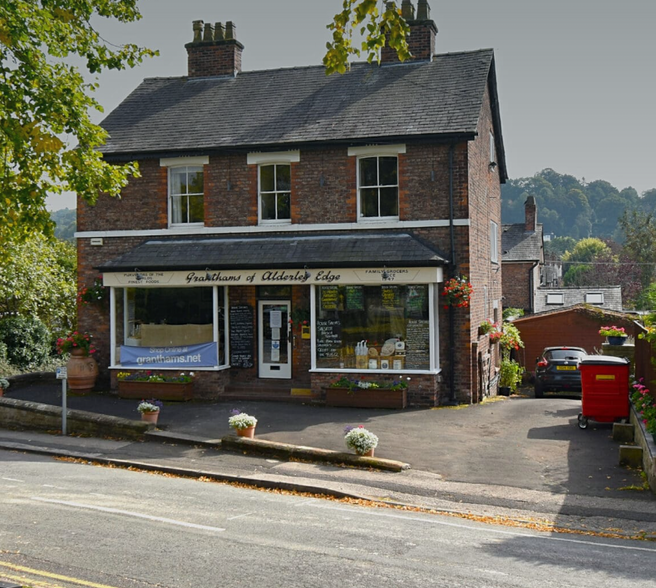 68 Heyes Ln, Alderley Edge for sale - Building Photo - Image 3 of 5