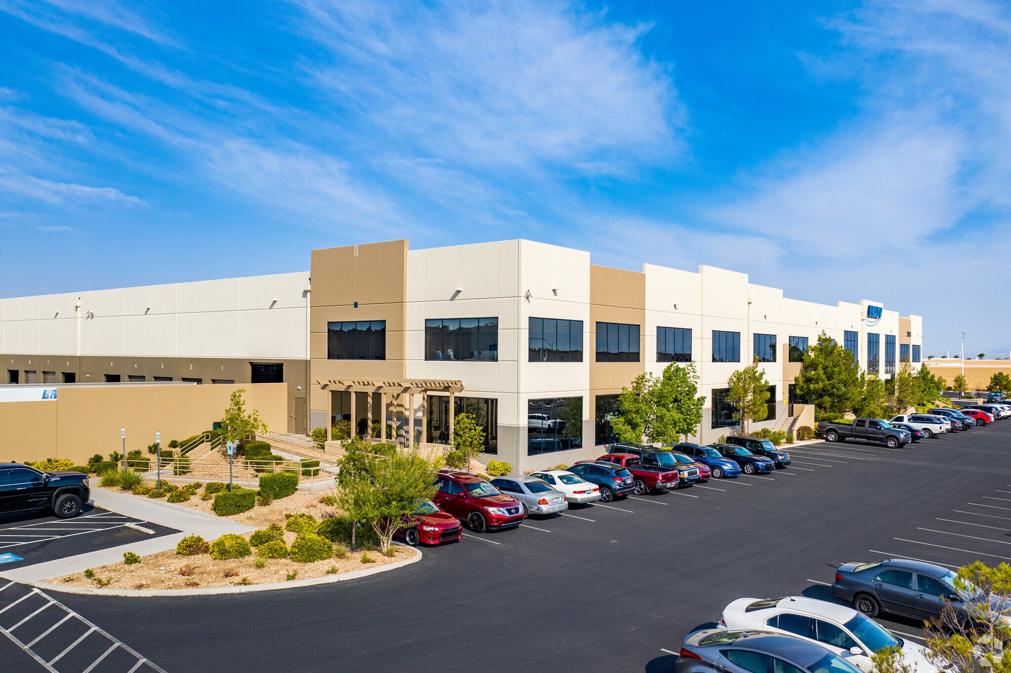 7055 Lindell Rd, Las Vegas, NV for sale Primary Photo- Image 1 of 1