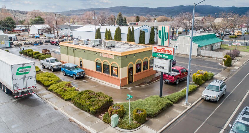 915 Campbell St, Baker City, OR for sale - Primary Photo - Image 1 of 8