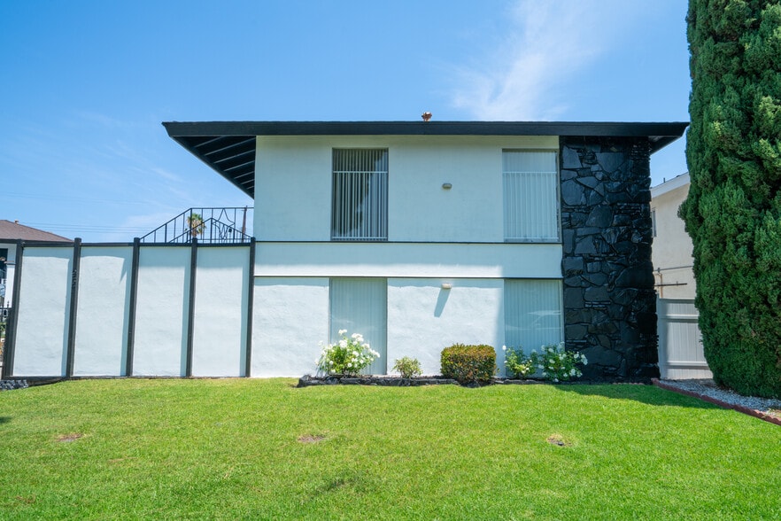 9371 Cellini Ave, Garden Grove, CA for sale - Building Photo - Image 3 of 19