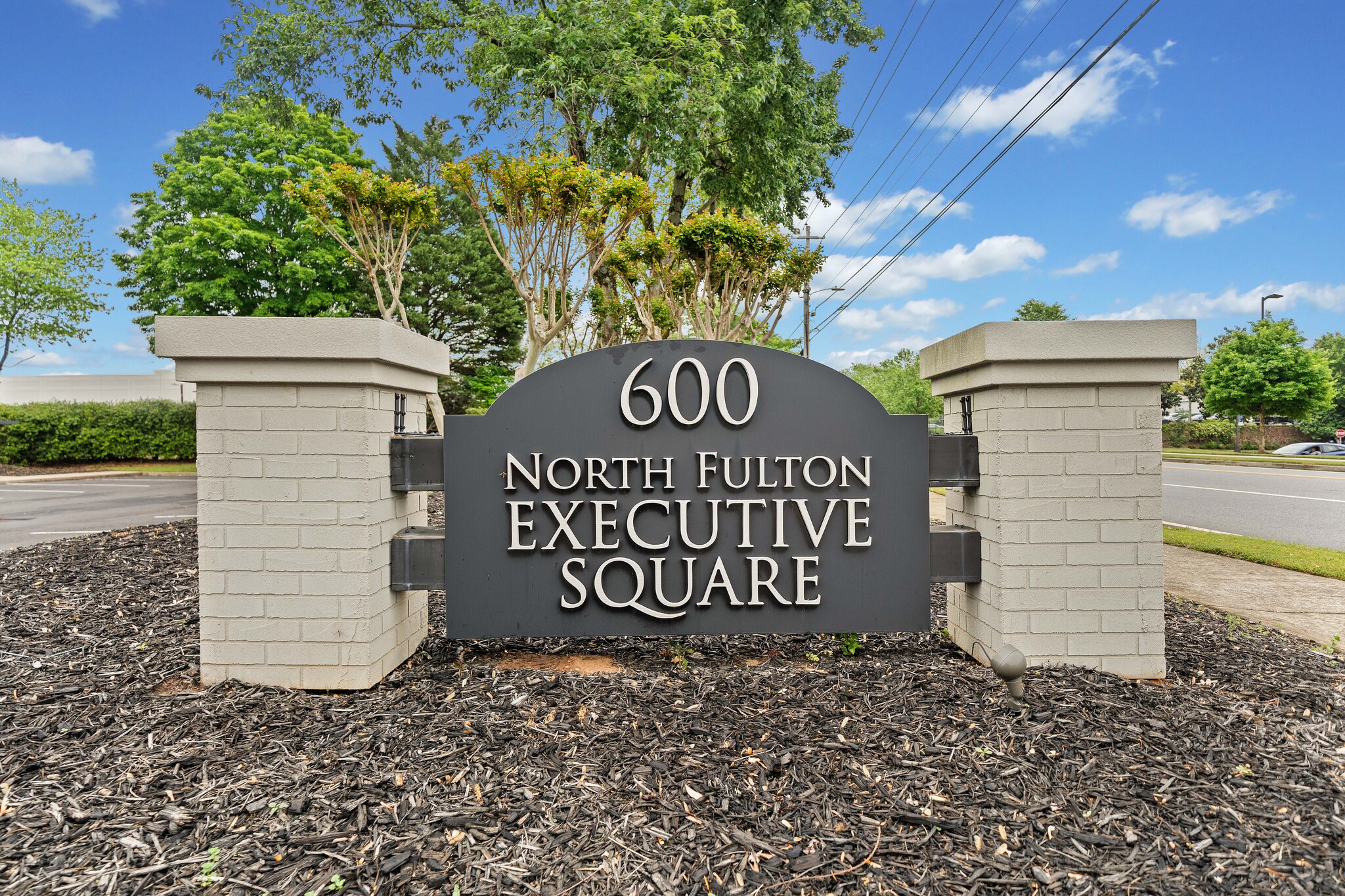 600 Bld C Houze Way, Roswell, GA for lease Building Photo- Image 1 of 25