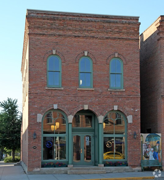 501 Main St, Henderson, MN for sale - Building Photo - Image 2 of 2