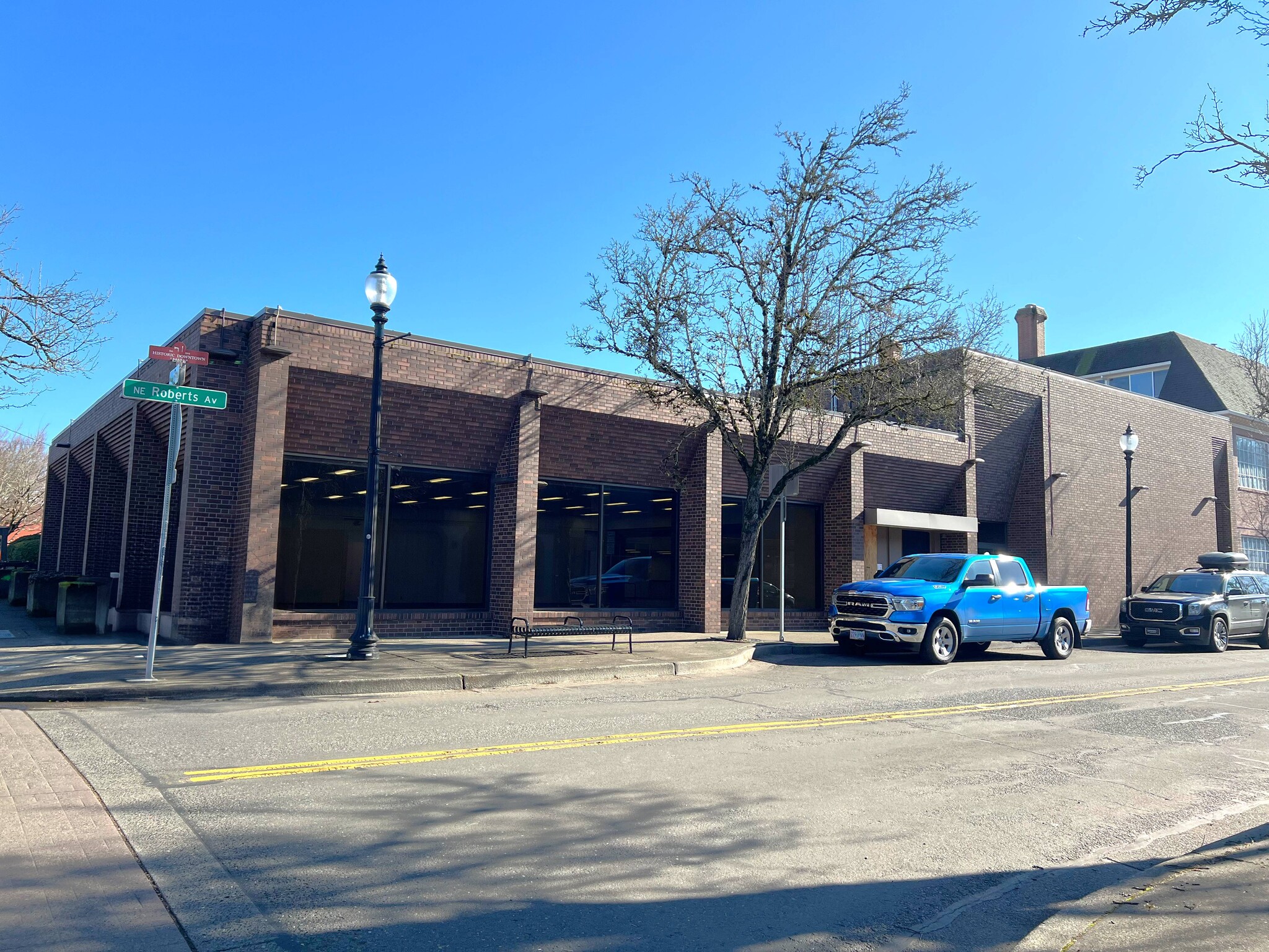 110 NE Roberts Ave, Gresham, OR for sale Building Photo- Image 1 of 5