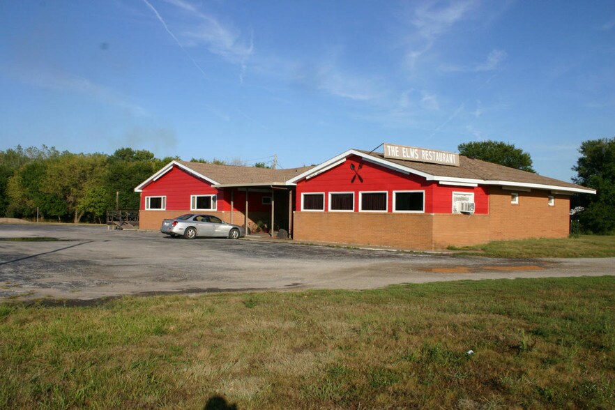 2108 Grandview Ave, Muscatine, IA for sale - Primary Photo - Image 1 of 1