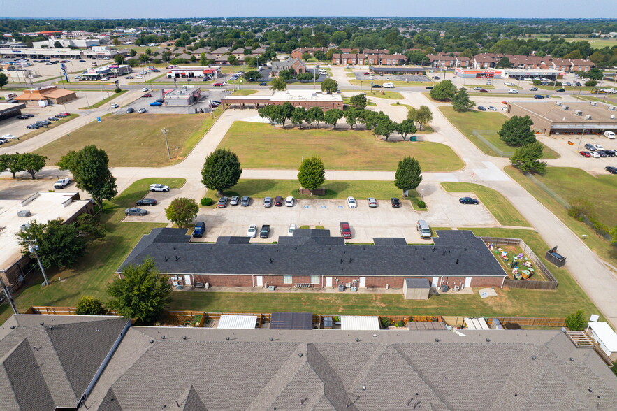 500 N Financial Ter, Mustang, OK for sale - Building Photo - Image 3 of 24