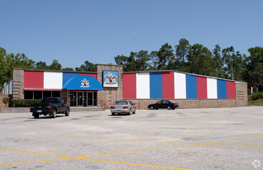 4120-4124 Government Blvd, Mobile, AL for lease - Building Photo - Image 2 of 3