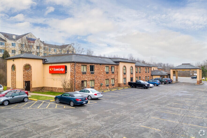 9789 State Route 14, Streetsboro, OH for sale - Primary Photo - Image 1 of 1