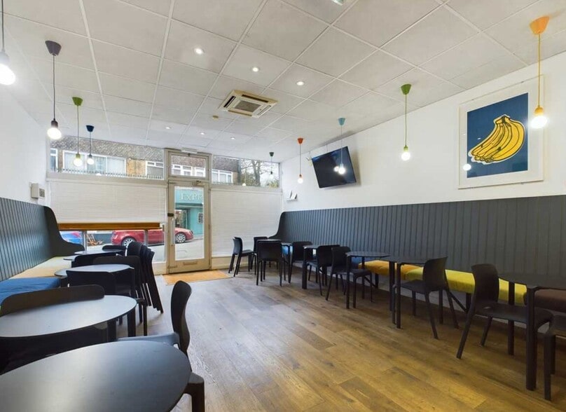 66 High St, Broadstairs for sale - Interior Photo - Image 3 of 6