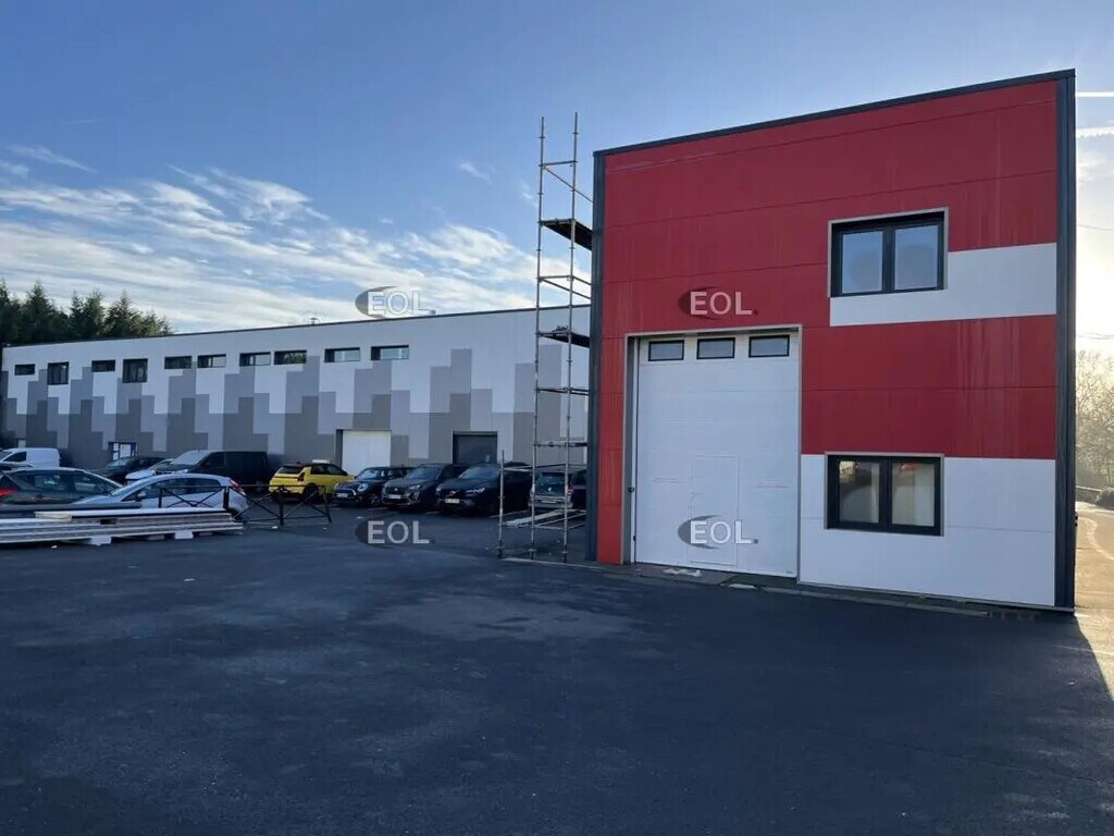 Location Local d'activités 1 196 m² - Photo 1