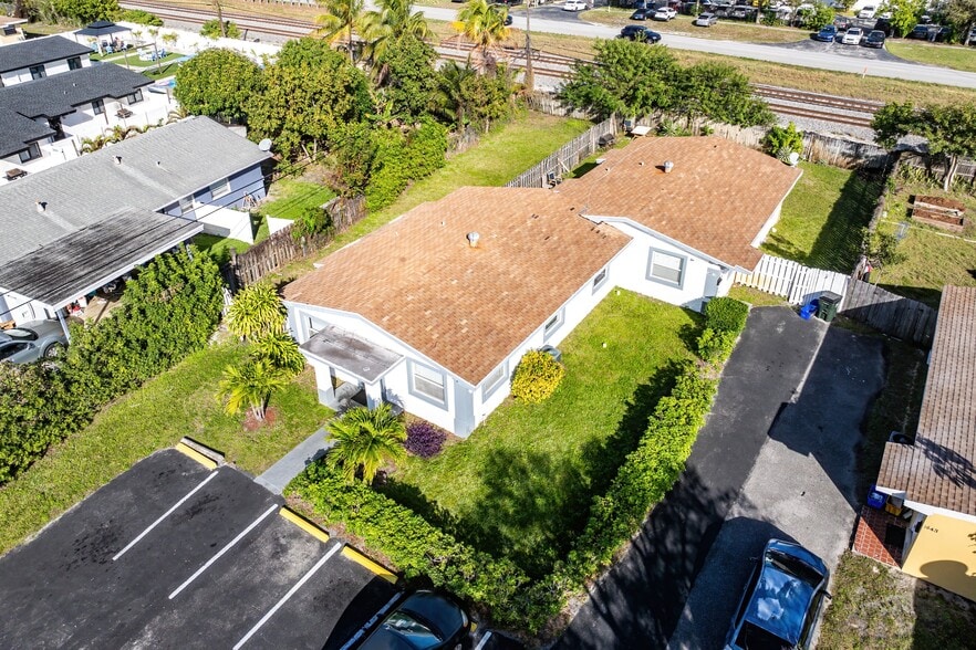 1651 NE 3rd Ave, Delray Beach, FL for sale - Building Photo - Image 2 of 12