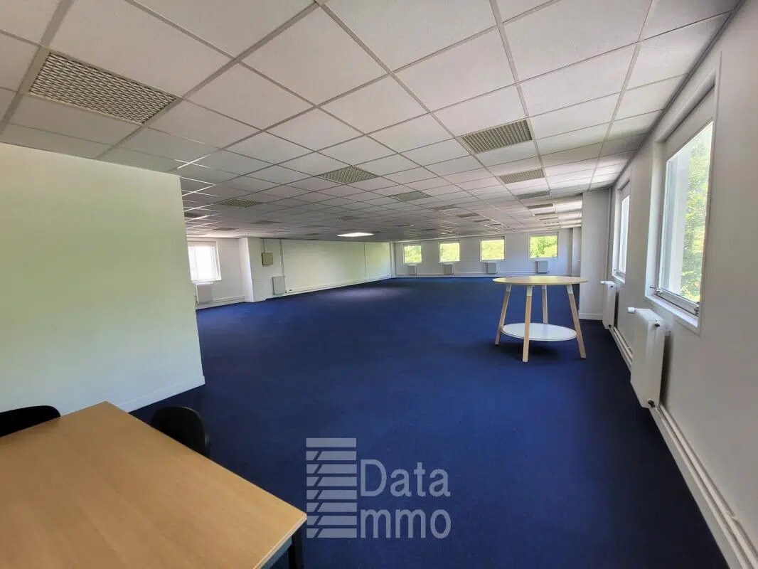Office in Lognes for lease Building Photo- Image 1 of 11